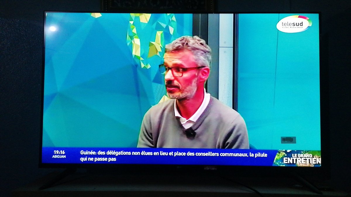 GAMBADATOUN Georges (@georges_gyom) on Twitter photo "Le décolonisation c'est maintenant". Il ajoute que ce que la #France devrait faire c'est composer avec les choix et les politiques des États #Africains.
Laurent Bigot
Ancien Haut Fonctionnaire Francais
<a href="/Telesud_/">Global Africa Telesud</a> "Le décolonisation c'est maintenant". Il ajoute que ce que la #France devrait faire c'est composer avec les choix et les politiques des États #Africains.
Laurent Bigot
Ancien Haut Fonctionnaire Francais
<a href="/Telesud_/">Global Africa Telesud</a>