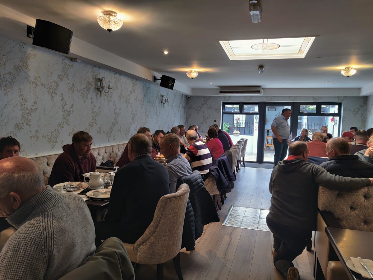 Louth IFA held a Breakfast morning recently to give farmers a chance to meet and discuss the tough spring and outlook for certain sectors like Tillage. The breakfast was attended and addressed by the President @gormanifa . #goodtotalk @IFAmedia