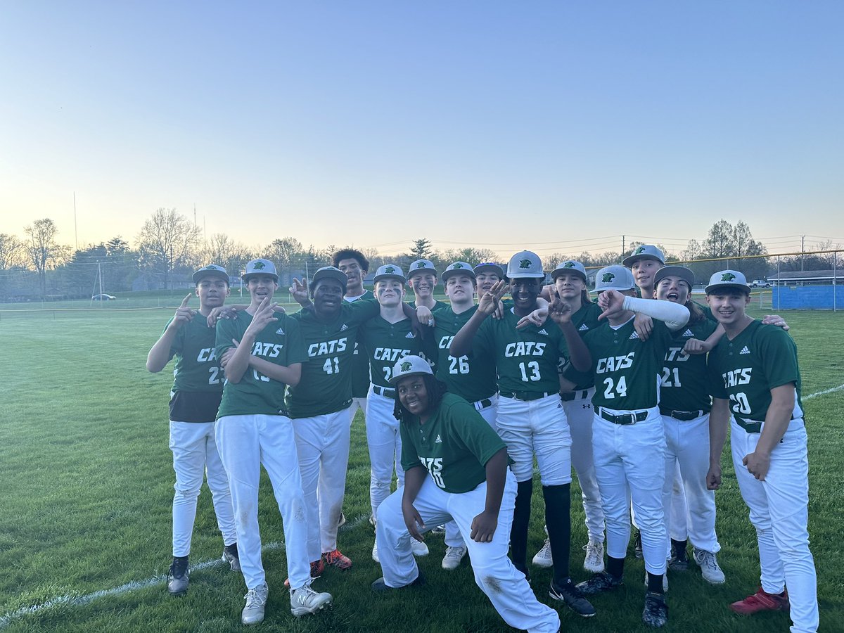 CoachWard06's tweet photo. @FCVAthletics 8th grade baseball team is off to a 2 and 0 start with wins over a tough Westlane team and a developing Lynhurst team. Pitching, defense, and hitting have been strong. This is a fun bunch to coach! LET’S GO CATS! 
@weRtheWildcats https://t.co/LJreGAdgXu
