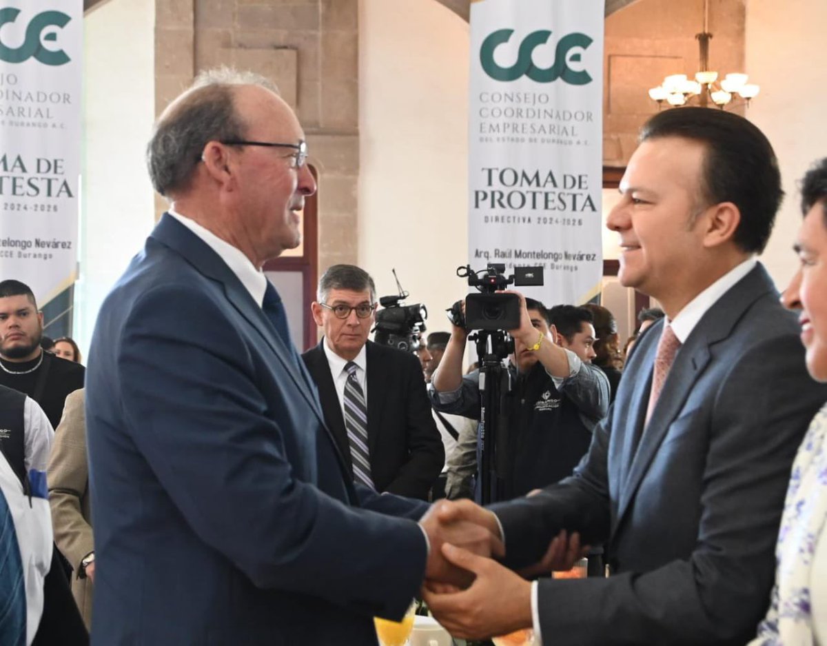 El desarrollo económico de Durango se construye en equipo. 

El mayor de los éxitos al Arq. Raúl Montelongo Nevarez como nuevo Presidente del CCE. <a href="/CCEDGOMX/">CCE DURANGO</a> <a href="/CanacoDurango/">Canaco Durango</a> <a href="/CoparmexD/">COPARMEX Durango</a>