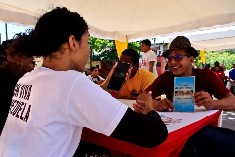 ✨𝗩𝗶𝘃𝗮 𝗩𝗲𝗻𝗲𝘇𝘂𝗲𝗹𝗮 𝗹𝗹𝗲𝗴𝗼́ 𝗮 𝗹𝗮 𝗖𝗼𝘀𝘁𝗮 𝗱𝗲 𝗟𝗮 𝗚𝘂𝗮𝗶𝗿𝗮✨

✍️📸 Luis Zulueta

📱Nota informativa en nuestro Instagram 👇
instagram.com/p/C514Hg0N6S6/…

#QueLoSepaElMundo