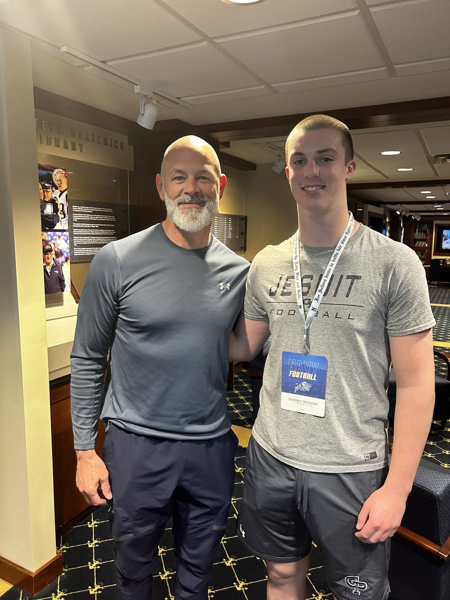 Had an amazing visit today @NavyFB. Thank you @CoachJ_Williams @Drew_Cronic @CoachEricLewis @_CoachNew. Naval Academy is a special place!  @JMacDonald_Navy @CourtneyWeiner2 

#GoNavy | #RollGoats