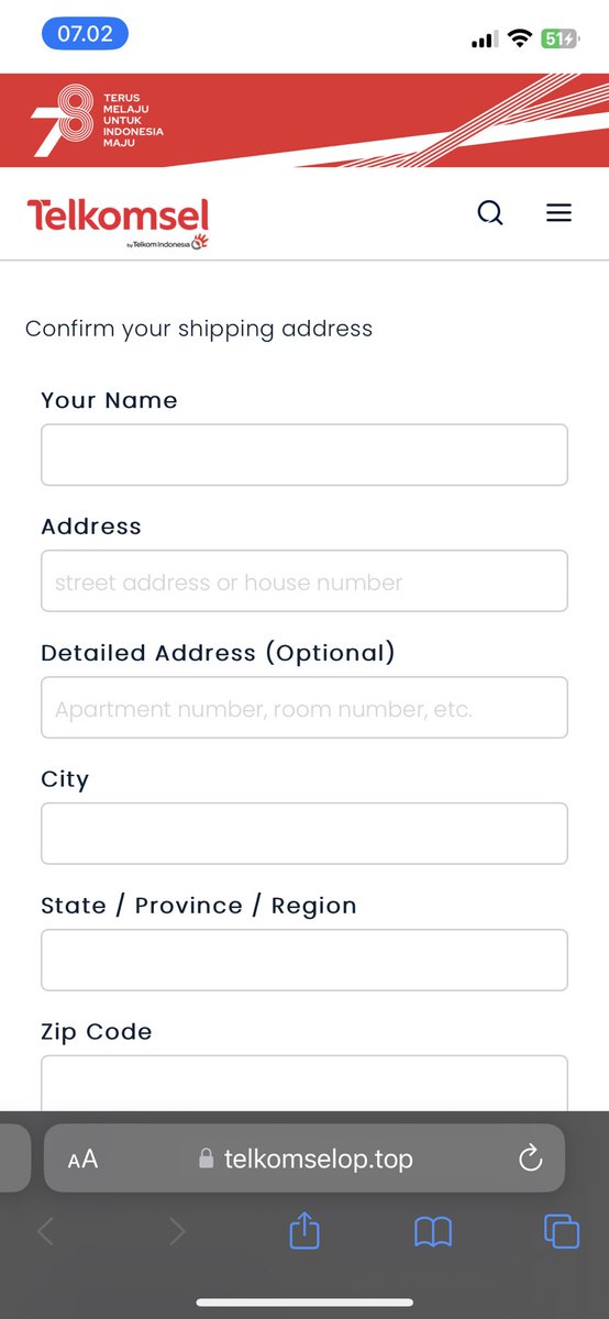 Nanti akan diarahkan ke web yg isinya begini, miripppp banget sm web <a href="/Telkomsel/">Telkomsel</a> <a href="/TelkomselHalo/">Telkomsel Halo</a> niat banget ni penipunyaaaa