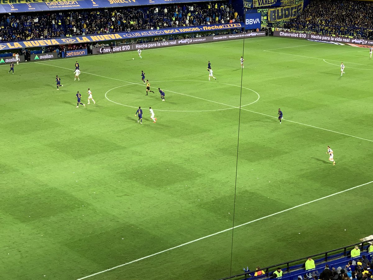 #JuegaBoca ⏱️ 34’ ST Boca 🇸🇪 1 - Godoy Cruz 🇳🇮0️⃣ Cavani 📸 @PampaAranda #LaInfoDeBoca