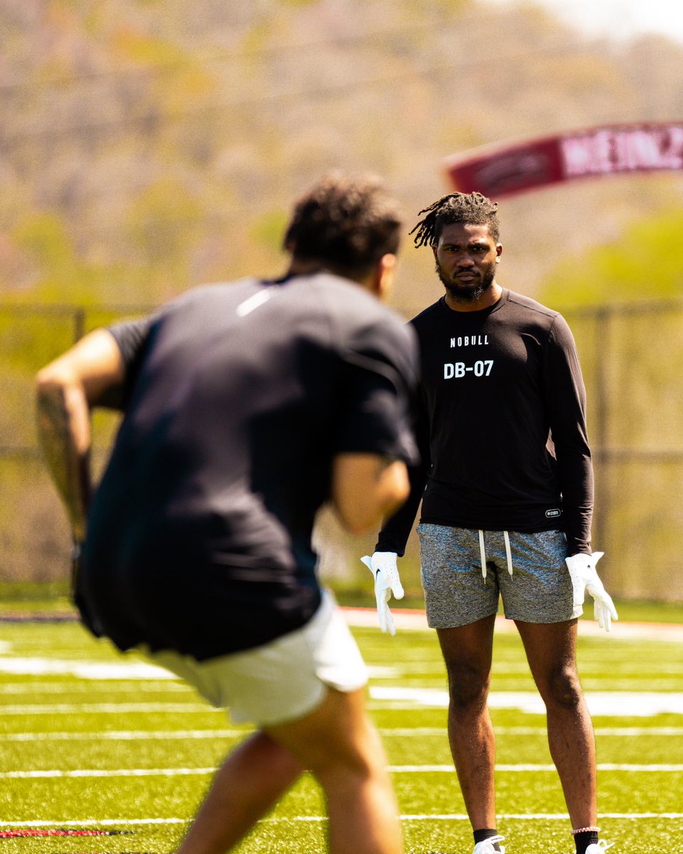 Aliquippa High school bros to NFL pros! 🏈💥 MJ Devonshire & Larry Walker Jr. hitting the grind together, just 9 days till Draft Day! Let's go! 🚀 #2024NFLDraft