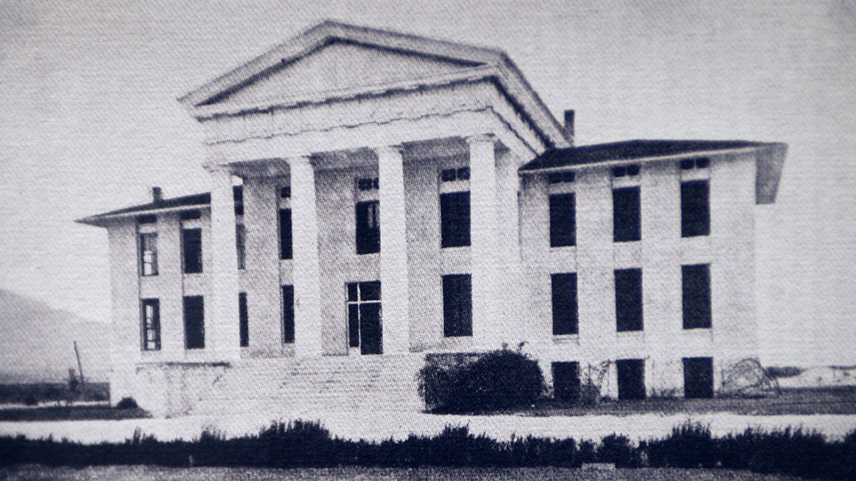 Throwback: 111 years ago today, the Texas legislature established the State School of Mines and Metallurgy. The Mining Minds sculpture will be lit in orange and blue in honor of this occasion. #PicksUp!