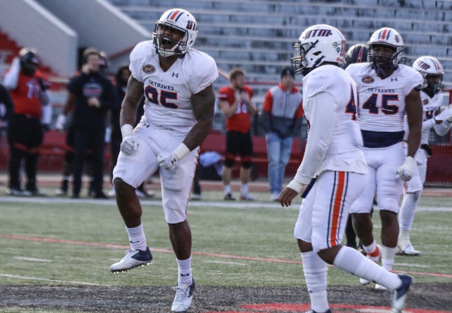 After a talk with @CoachSantana_ I am blessed to receive an offer from UT Martin! #AGTG