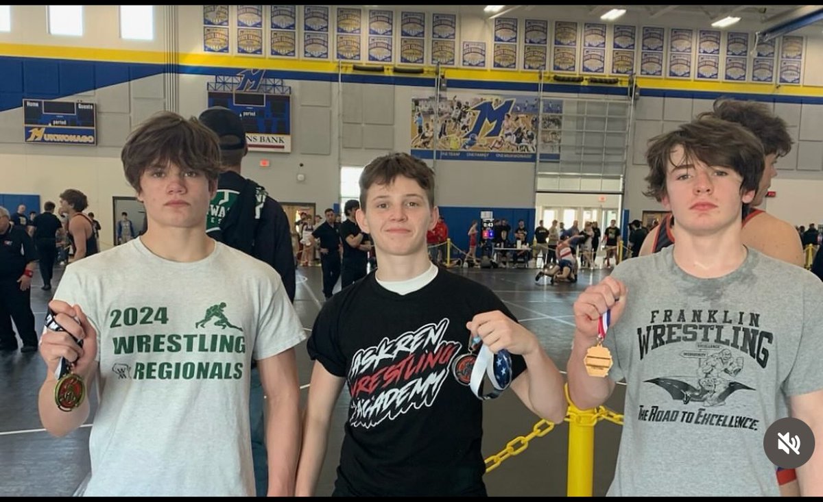These 3 saber wrestlers competed at a freestyle tournament this past weekend and picked up some hardware along the way.   

Way to go guys!!