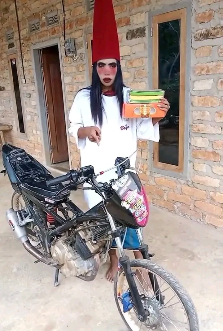 iku iku iku iku
roti asmara spikoe
rasa enak bikin candu
iki honda satriafuuuuuu
@SenderLabs