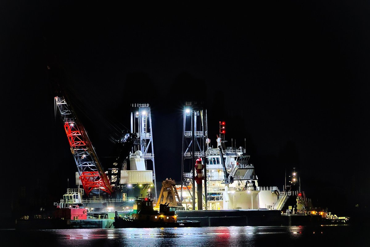 DB Avalon all lit up at nighttime in the Port of San Juan, Puerto Rico.

Photo: Myron C Anthony Jr

#marineindustry #maritime #barges #maritimeindustry #shipyards #boats #maritimefamily #dredging #portofsanjuan #puertorico #sanjuan #USACE   #curtinmaritime