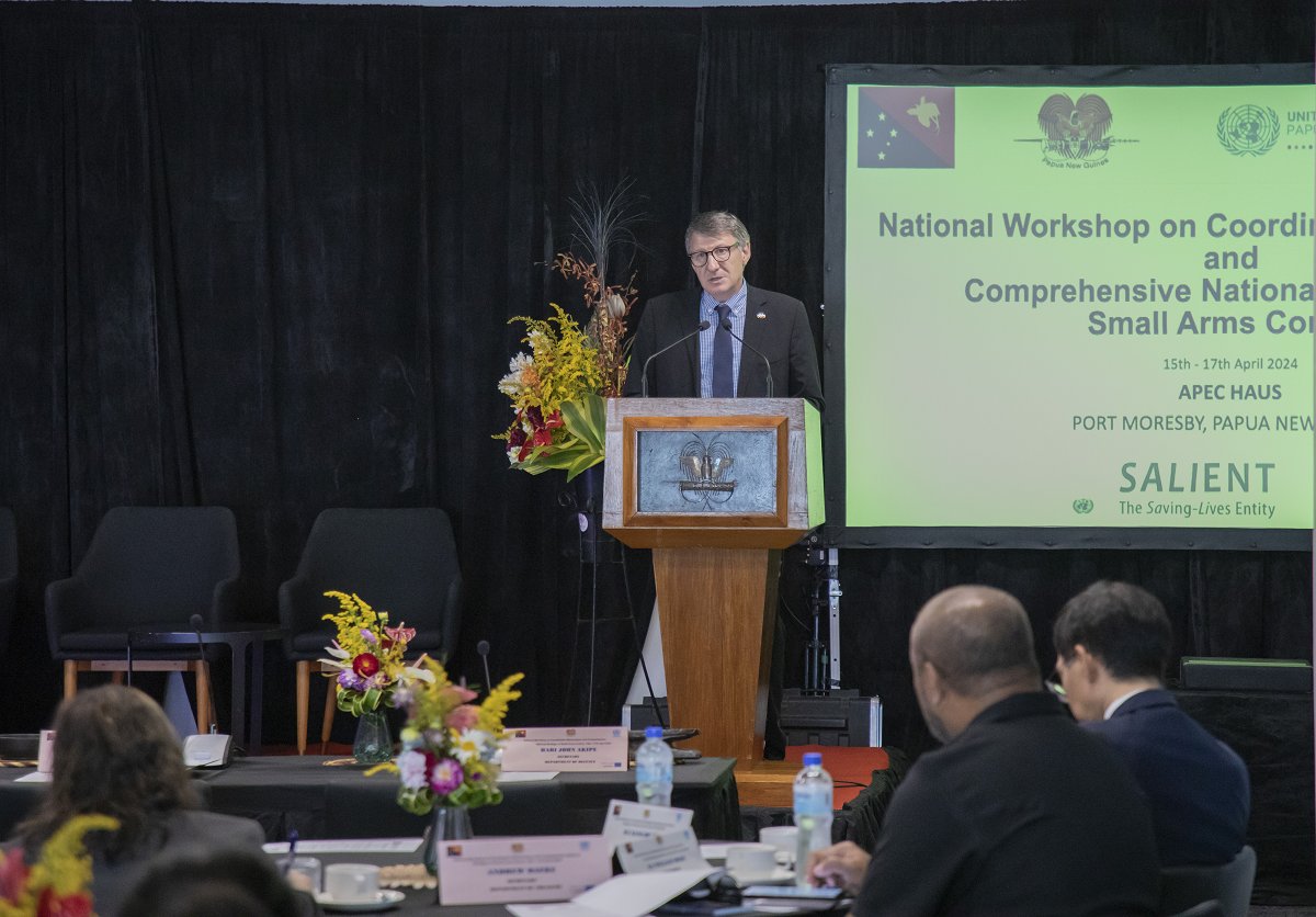The EU🇪🇺  plays a crucial role in tackling global small arms proliferation. EU is backing UN efforts to curb illicit weapon trade as highlighted by the EU Ambassador at the PNG National Workshop on Coordination Mechanisms and Comprehensive National Strategy on Small Arms Control.