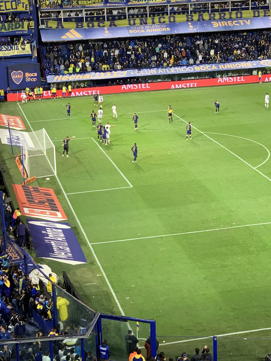 #JuegaBoca ⏱️ 40’ ST Boca 🇸🇪 1 - Godoy Cruz 🇳🇮0️⃣ Cavani 📸 @PampaAranda #LaInfoDeBoca