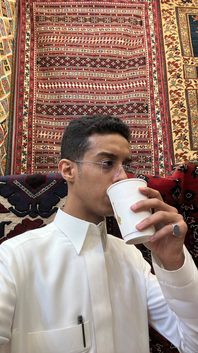 Mbnnasser's tweet photo. اليوم كانت قهوتي في سوق الزل ☕️ https://t.co/oUOHjEAXyQ