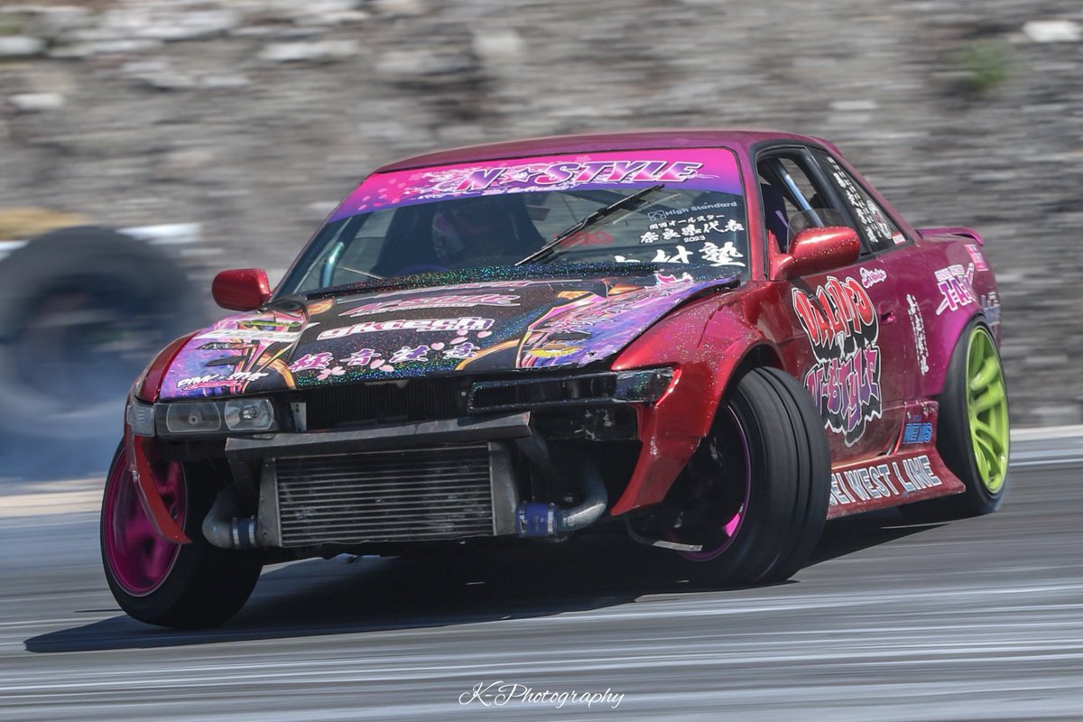 PinkL275V's tweet photo. THRASHRacingお誕生日走行会写真編集中です📷
編集終わった写真から順次掲載してますので、ちょいちょいリンクのアルバムチェックして頂ければと思います🙇‍♂️

アルバム⇨https://t.co/cRi7ddLPCW

#THRASHRacing
#備北ハイランド
#お誕生日走行会

@thrashracing 
@KPhotography275 https://t.co/afjdfNi54N