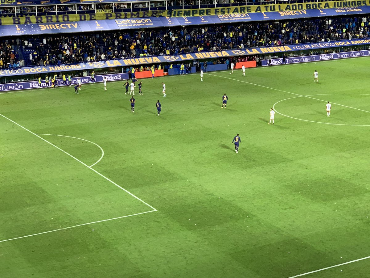 #JuegaBoca ⏱️ 45’ ST Boca 🇸🇪 1 - Godoy Cruz 🇳🇮0️⃣ Cavani 📸 @PampaAranda #LaInfoDeBoca