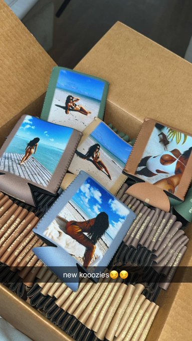 Watch harlee's leaked NSFW photo on TwXstars