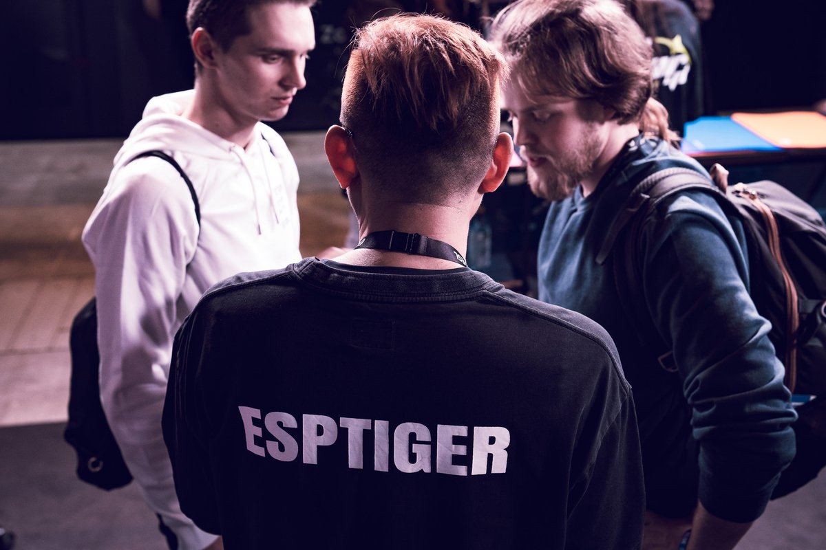 AZPECT-CUSTOMZ tweet media