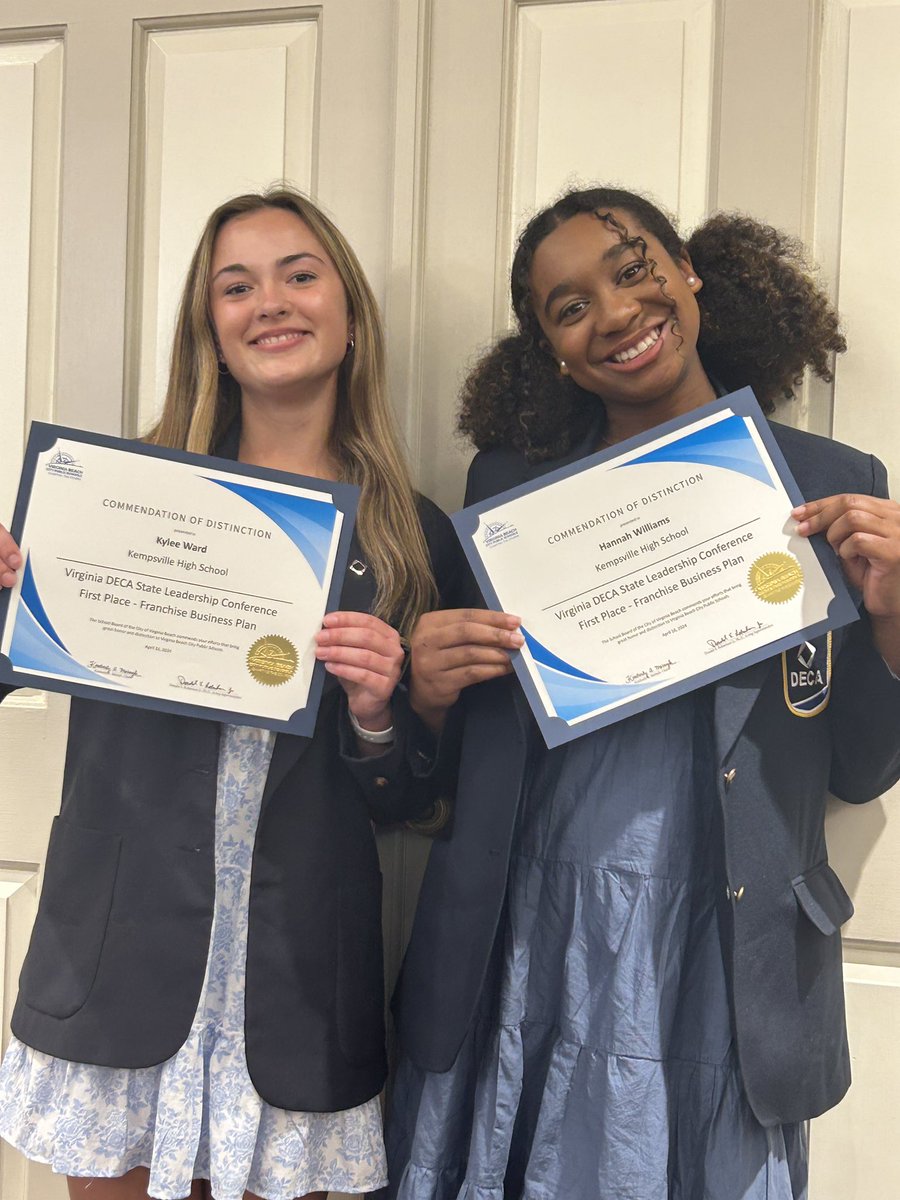 Congrats to Kylee Ward and Hannah Williams on their recognition at tonight’s VBCPS School@Board meeting for their first place Virginia DECA win! Good luck later this month as they head to ICDC in California!!! #ebaproud