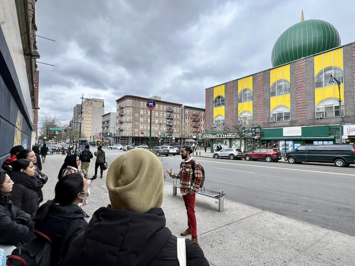 Did you know the first Latino Muslim org in the US began in Harlem, & was inspired by the Young Lords? I led a “Muslim Harlem” tour for Fordham University—covering Harlem’s Black, Latino, Bengali, & West African Muslim histories & their intersections. Open to the public in May!