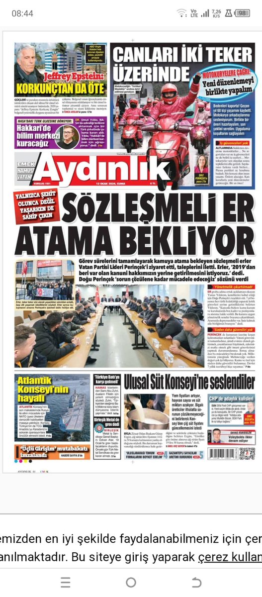 SelamiKenger4's tweet photo. @kamuhaberleri1 Verilen sözler unutuldu 6 yıldır mağdur durumdayız sesimizi hiç bir kurum duymadı kanun var yönetmelik var atama yok https://t.co/LZi9MQUmLc