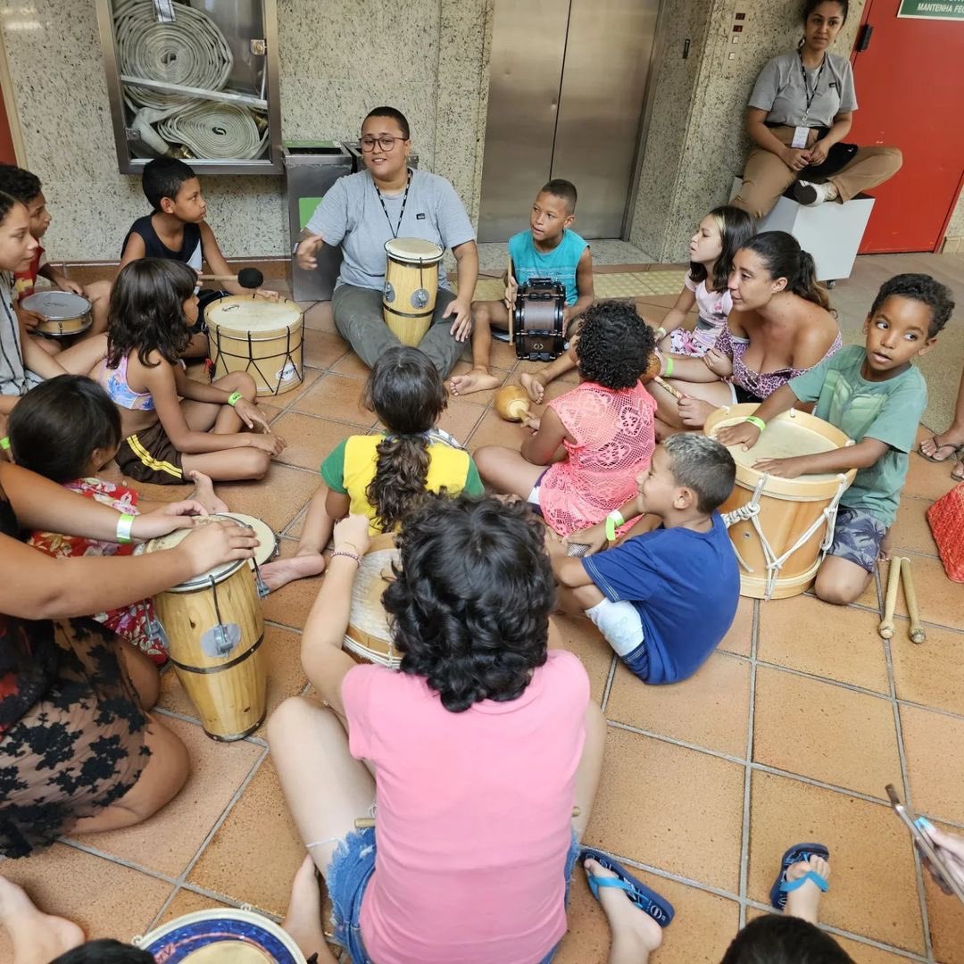 CUFA_Sorocaba's tweet photo. Part 2 🛟 A tarde foi com as crianças da Favela Santa Rosa.

🥹 Entre risadas, brincadeiras e mergulhos, as crianças aproveitaram cada momento, criando memórias que certamente ficarão guardadas em seus corações. https://t.co/qMlCZG2Y3i