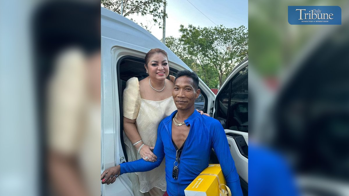 tribunephl's tweet image. VIRAL "CAKE" STORY REVEALED

WATCH: Former actress and San Pablo Laguna First Lady Gem Castillo reveals story behind viral “cake” picture with social media sensation Diwata. | via Jefferson Fernando 

#Diwata #cake #DailyTribune