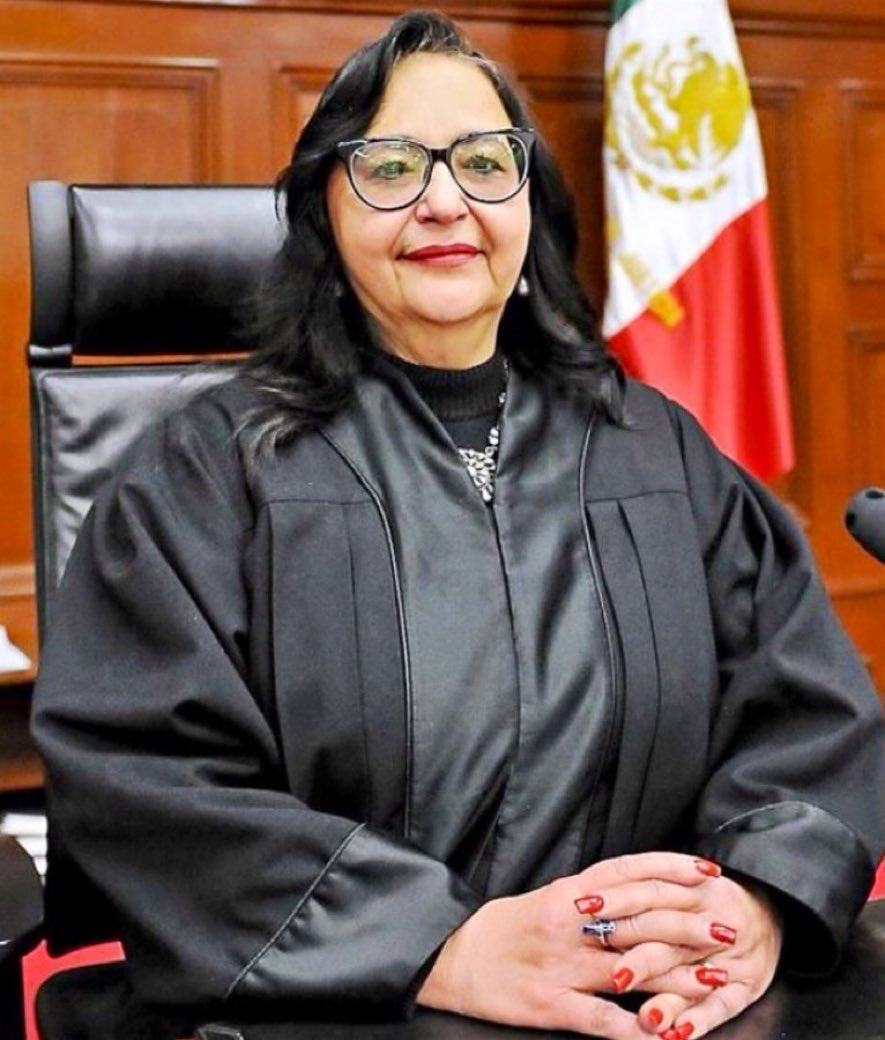 panaclo's tweet image. Esta mujer merece mi respeto y todo mi apoyo. Regálame tu RT si estás de acuerdo.