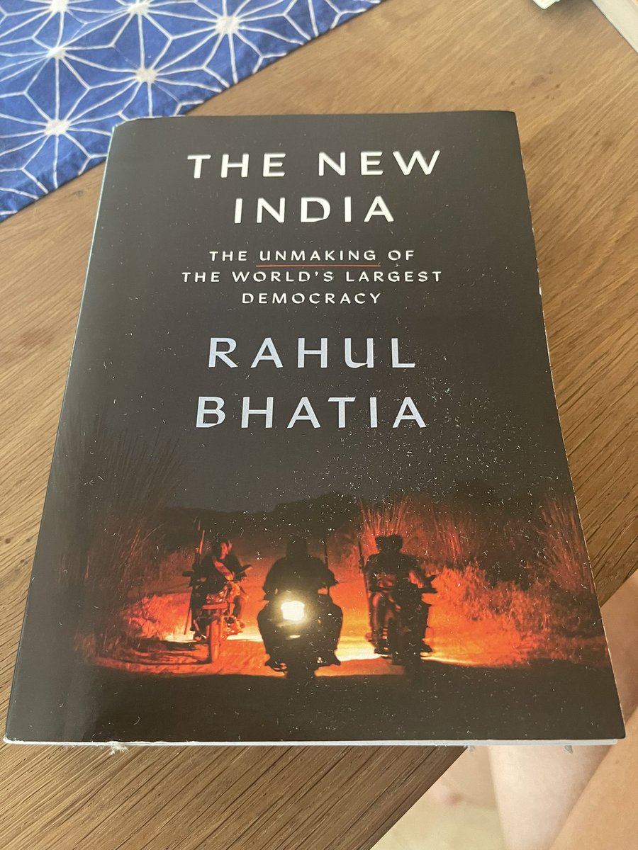 Just back from 🇨🇳 to discover waiting for me a preview copy of what I'm convinced will the most important book on 🇮🇳 for many years: 'The New India', by the formidably talented @rahulabhatia. Everything Rahul does is top class. Looking forward to reading very much 📚👊