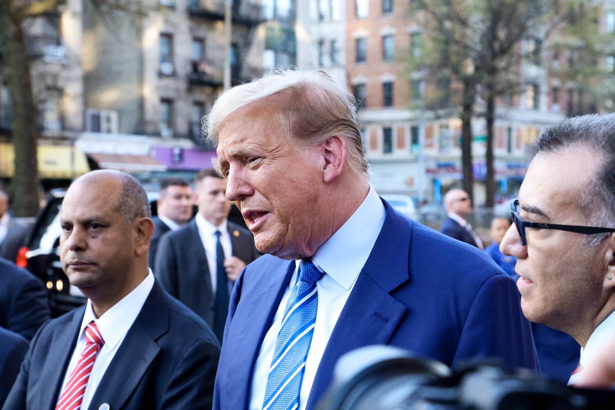 President Trump visits the Harlem bodega in New York City — where Jose Alba, a bodega clerk, was robbed, attacked, and ultimately, wrongfully accused of murder by Soros-funded D.A. Alvin Bragg after being forced to defend his life.