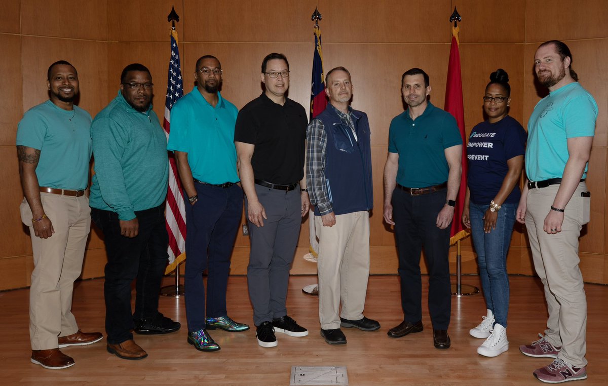 NCNationalGuard's tweet photo. NCNG recognizes April as #SexualAssaultAwarenessandPrevention Month 🩵 This month focuses on providing awareness on eliminating sexual violence in our organization.
Army and Air held events and trainings to emphasize the importance of recognizing this month. https://t.co/3YBKmhNXFa