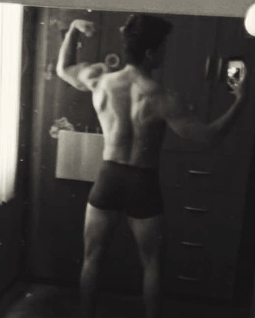 spidersecs's tweet photo. #sexy #back #onlyfans #onlyfansgirl #OnlyForLove #onlyfansbabe #onlyfans_girl #onlyfansmodel #onlyfansboy #onlyfansmen #sexfit #men #man #woman #women #sexpositivity #fakebody #lovely #sweetbody #newonlyfans #model https://t.co/aMe2gD7tBg