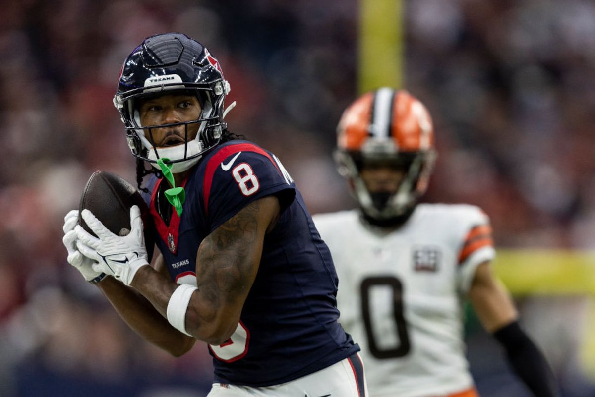 If you’ve given up on Metchie, just remember that a lot of Texans fans were ready to give up on Nico Collins after two years on the Texans roster. That third season is where the magic happens.