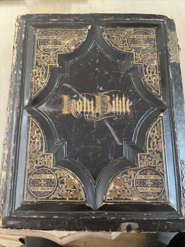 Antique Holy Bible Unknown 1800’s? Rare Pictures Lock Leather ebay.com/itm/Antique-Ho… #ad 📙