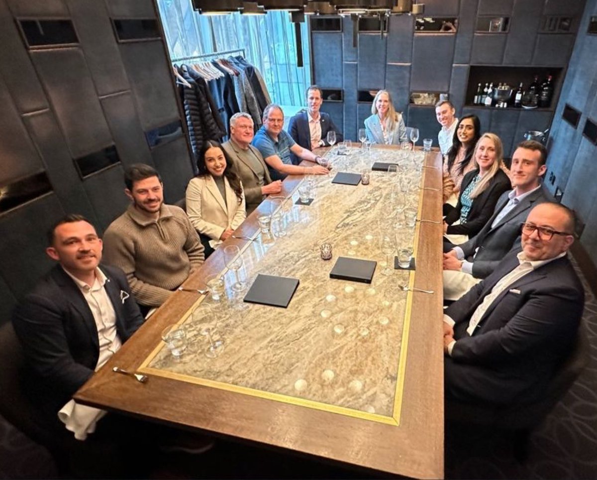 Had a wonderful afternoon of sharing insights and shaping tomorrow's tech landscape at the Tech Roundtable lunch hosted by @londonpartners, British Consul General Thomas Codrington, the UK Consulate, and the Frontier Collective.