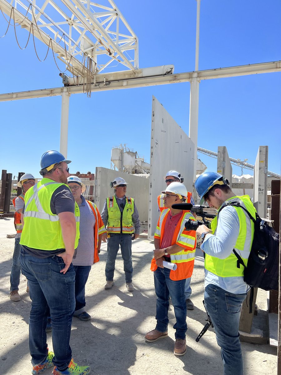 Earth Tones Lab tweet media