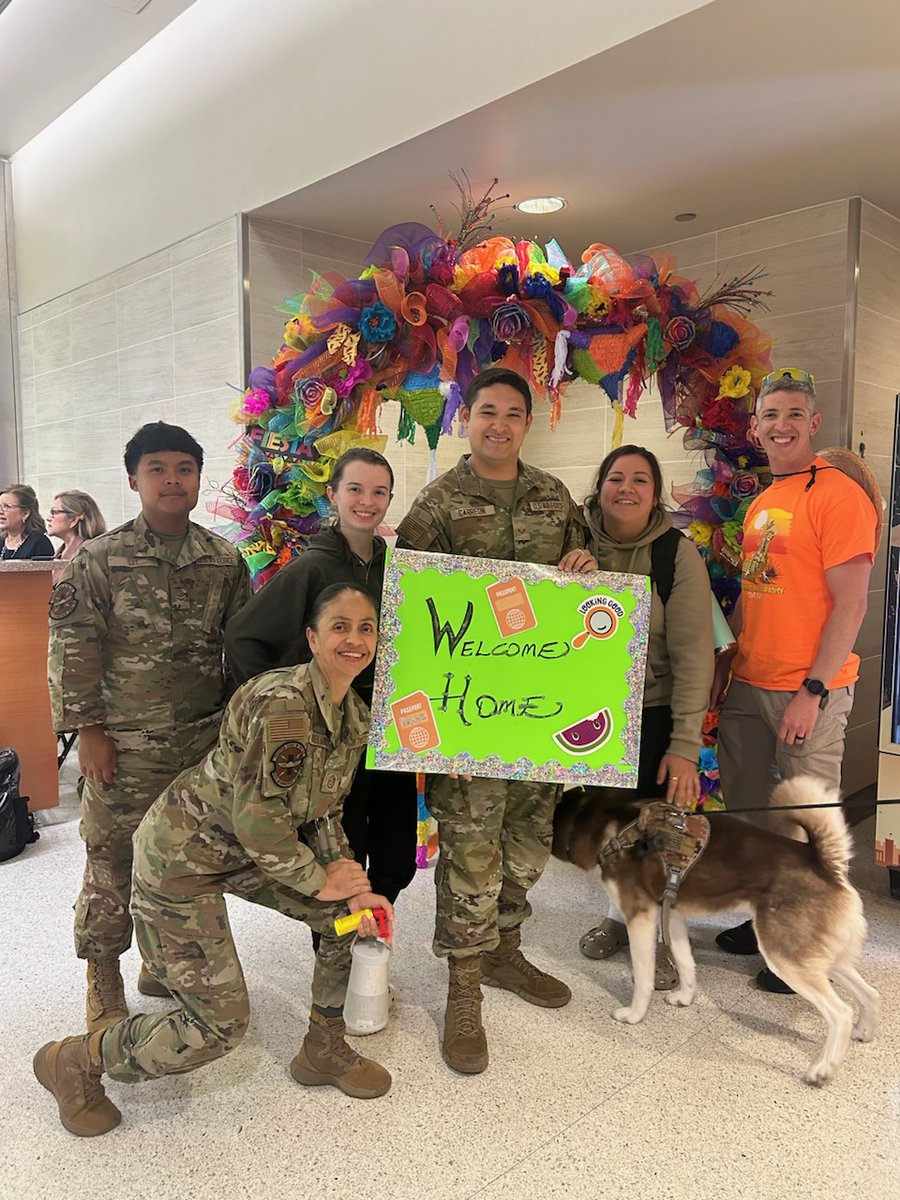 433rd Airlift Wing tweet media