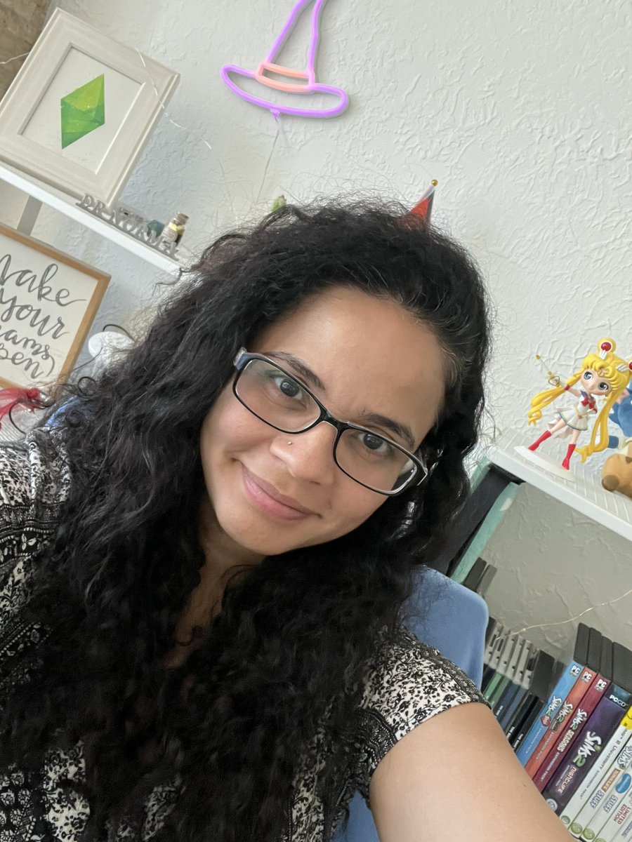 Live at the purple app! 

Twitch.tv/drnormairis