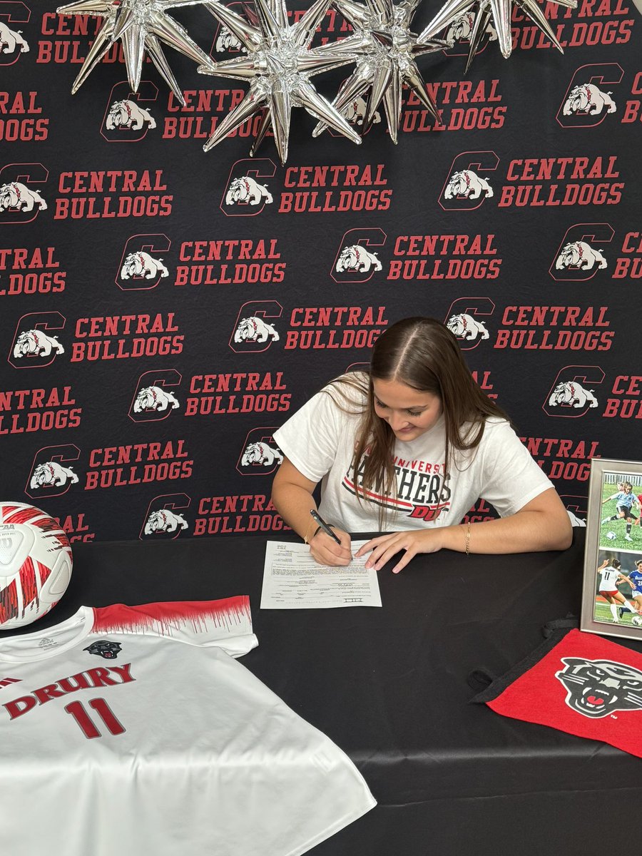 Congratulations to Laramie Hill for signing with @DruryUniversity to continue her educational and soccer careers! @CentralBulldog is proud of you!