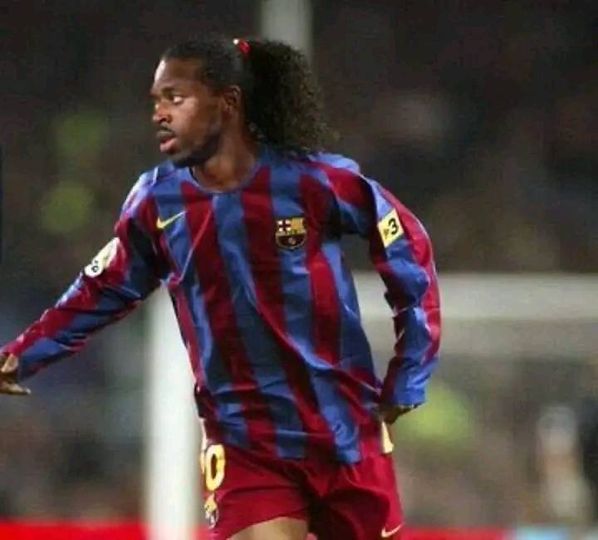 TrollFootball's tweet photo. Dembele against Barca https://t.co/qfc67mIqg1