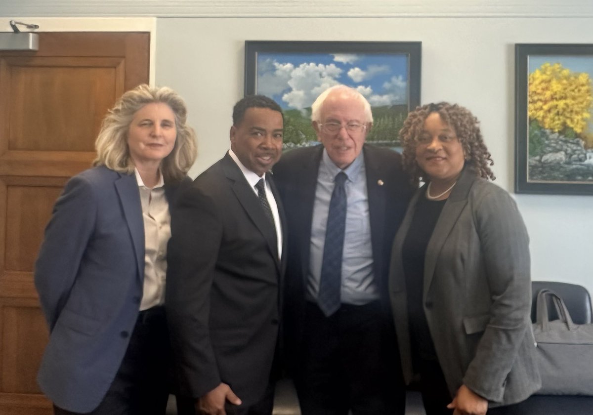 Thank you to @SenSanders for meeting with Pres. @KMatt13, @brizmontgome and @ArdisWatkins today about the high price of prescription drugs, particularly GLP-1s Ozempic and Wegovy. We look forward to working with you and the N.C. delegation in Congress to bring these costs down.