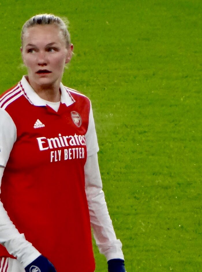 This is astonishing. Hoping that @FMaanum is back alongside @bmeado9 and @alessiarusso7 for @ArsenalWFC 🔥