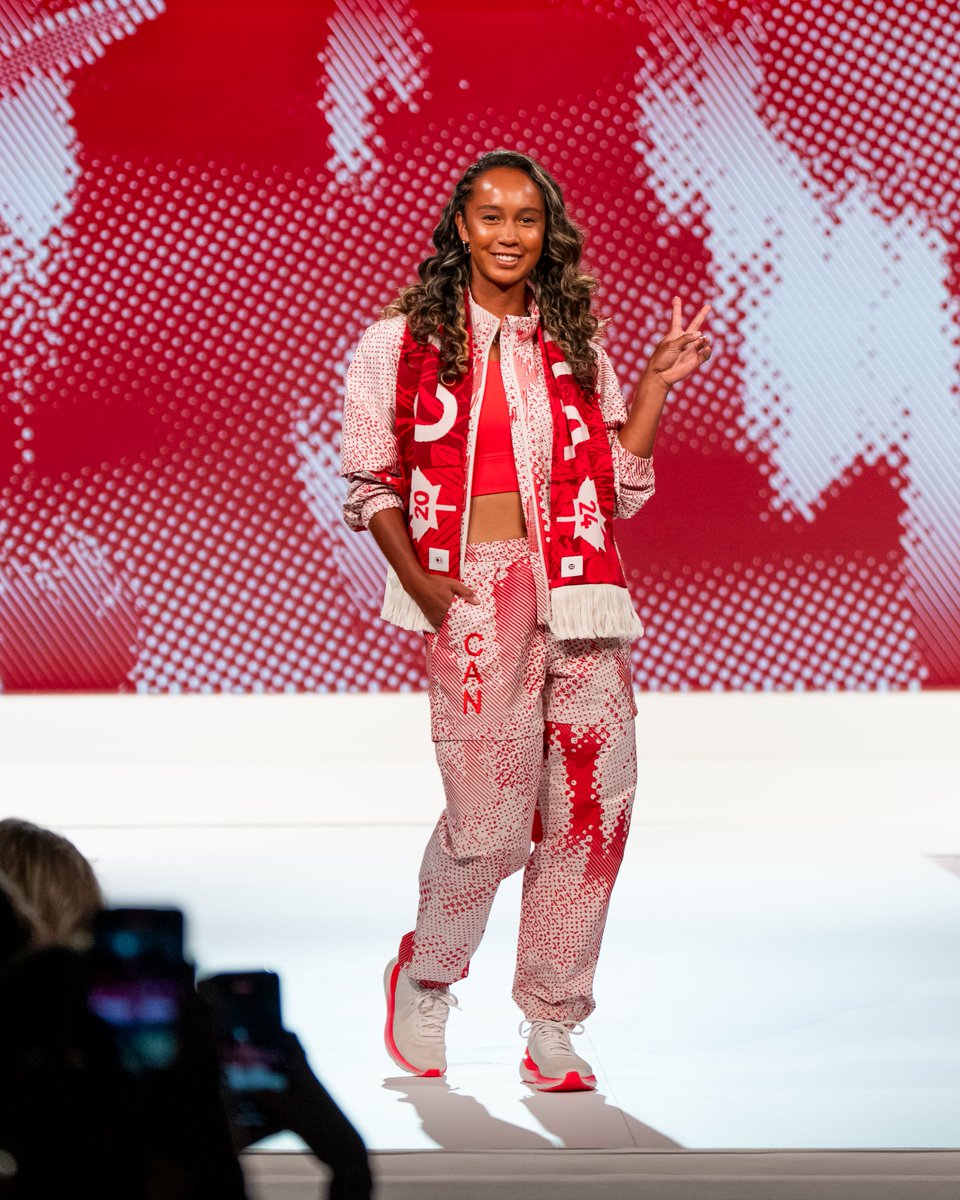 Looking good @leylahfernandez 👀👏

We can’t wait to cheer you and the rest of @TeamCanada on in this @lululemon kit at #Paris2024 🔥

📸: Canadian Olympic Committee / Thomas Skrlj