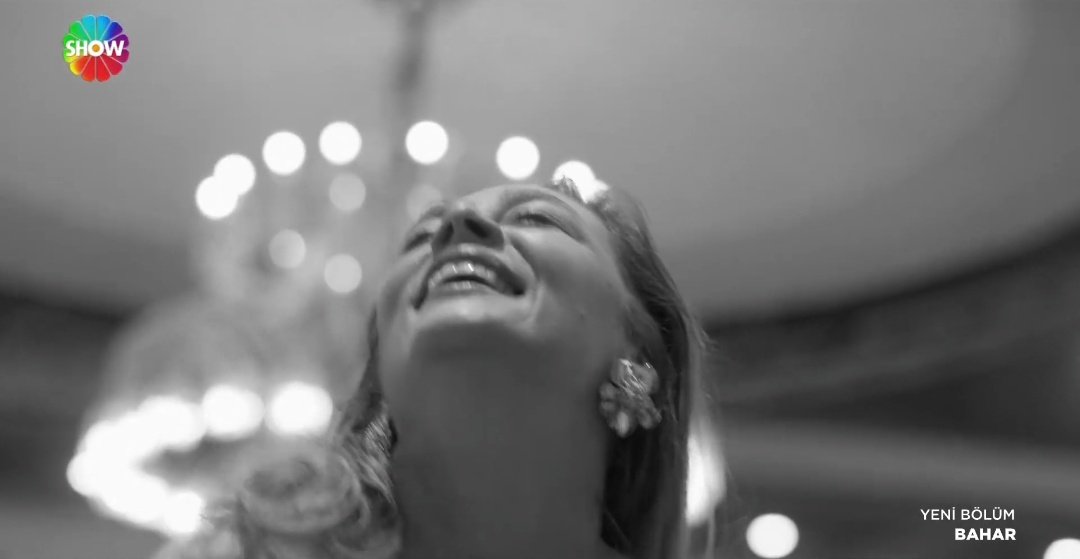 exoloji's tweet photo. Bahar'ı ancak ve ancak sadece sen oynayabilirdin Demet Evgar.. Harikasın 🌸

#Bahar https://t.co/WaJV6a71ls