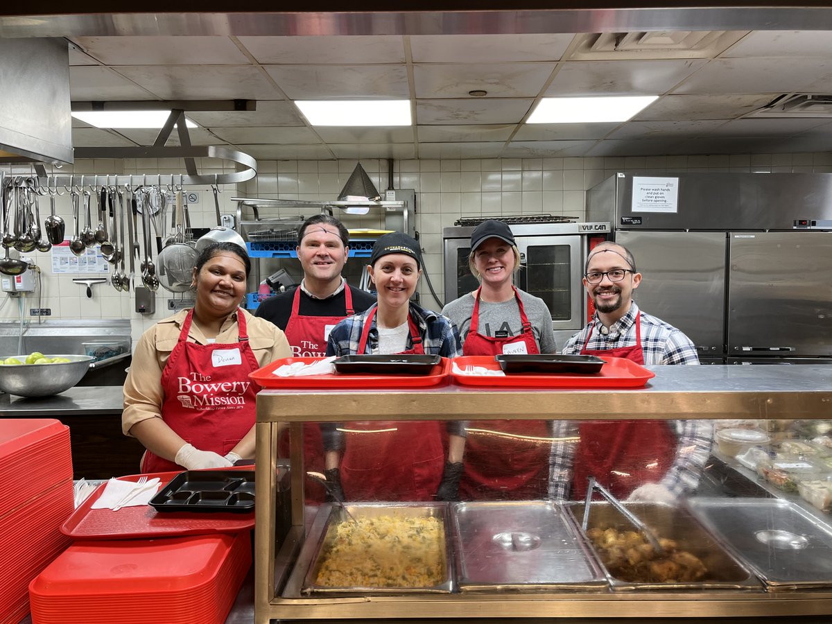 For #NationalVolunteerMonth, #911Memorial & Museum staff members recently volunteered at @BoweryMission to give back to our local community.