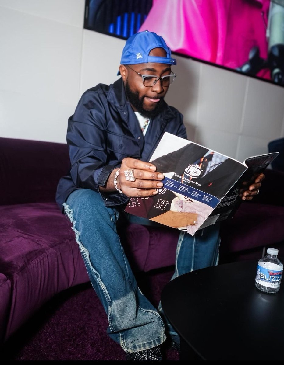 30 minutes alone with Davido or 5 Millions Naira.

Choose wisely!