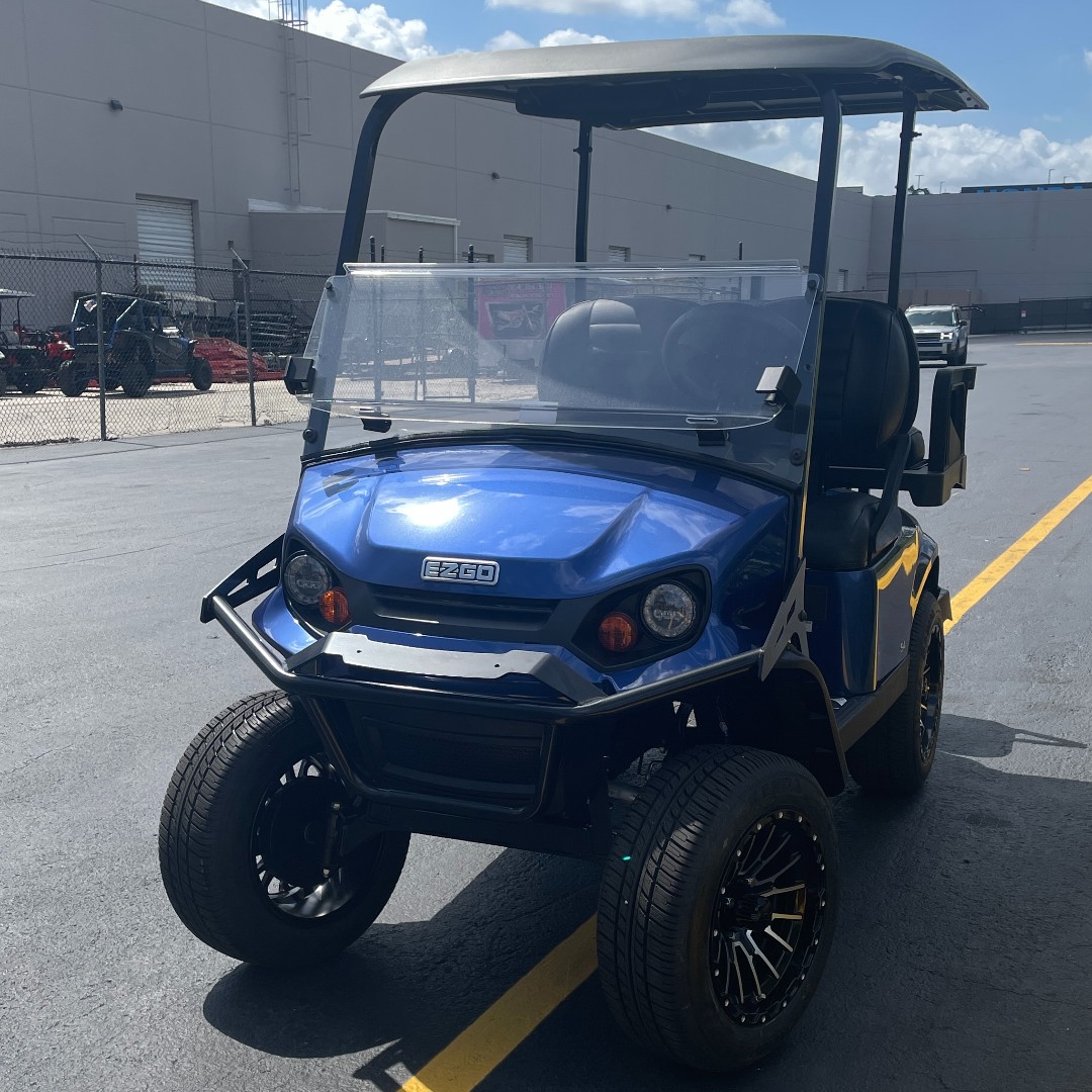 Discover the thrill of the ride with the Express S4 EZGO! #TestDriveTuesday
.
.
.
.
.
#rickcaseezgo #s4 #elite #expresss4 #elitelithium #lithium #powertrain #livelarger #golftcart #golfcarts #ateezgo #ezgogolfcart #ezgo #authorizeddealer #golf #golfgear #golfisgreat