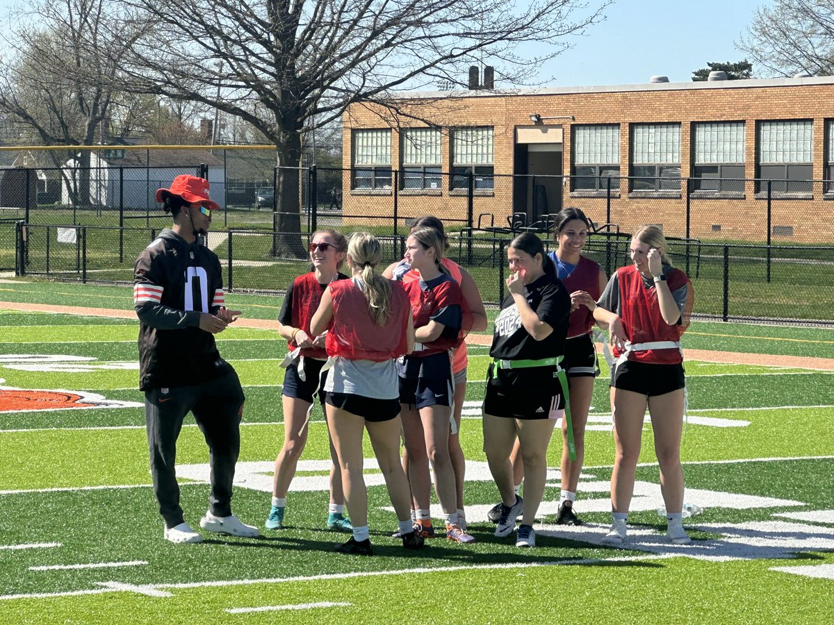 Berea-Midpark Titans tweet media