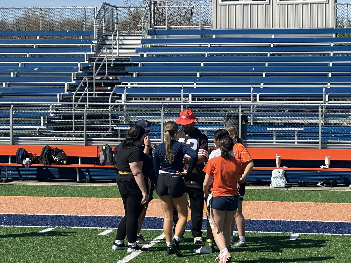 Berea-Midpark Titans tweet media