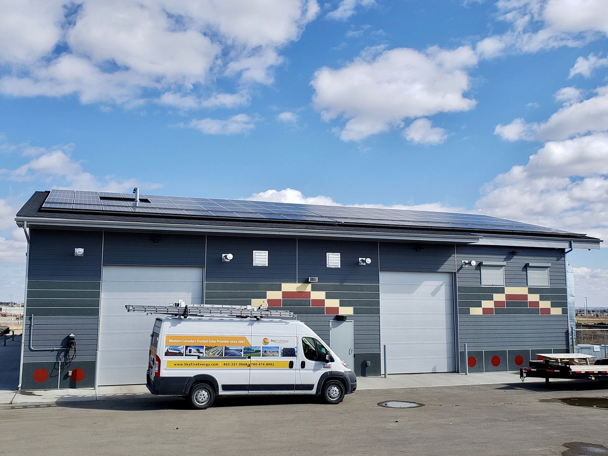 SkyFireEnergy's tweet photo. Project Details: 114k, 296 solar panels
Grid-tied solar power system through ENMAX
Location: Alberta
Interested in going solar? Visit our website! https://t.co/Jh1eL4XseN
#SkyfireEnergyAB #WesternAlbertaSolar #RenewableWest #AlbertaSunPower #SkyfireSustainability https://t.co/6qIQrRAWh1