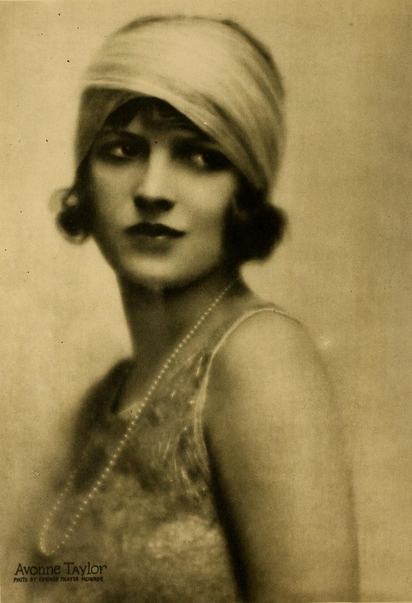 Ziegfeld follies star and later actress Avonne Taylor. Photographed by Edward Thayer Monroe, c. 1924